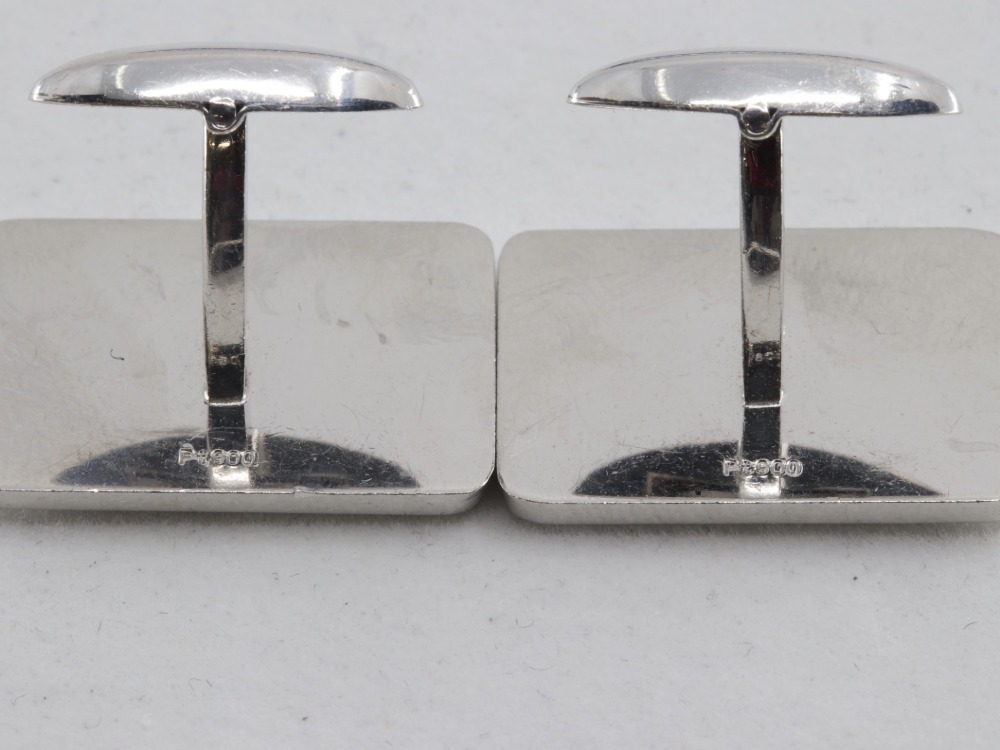 プラチナPT900のカフス刻印