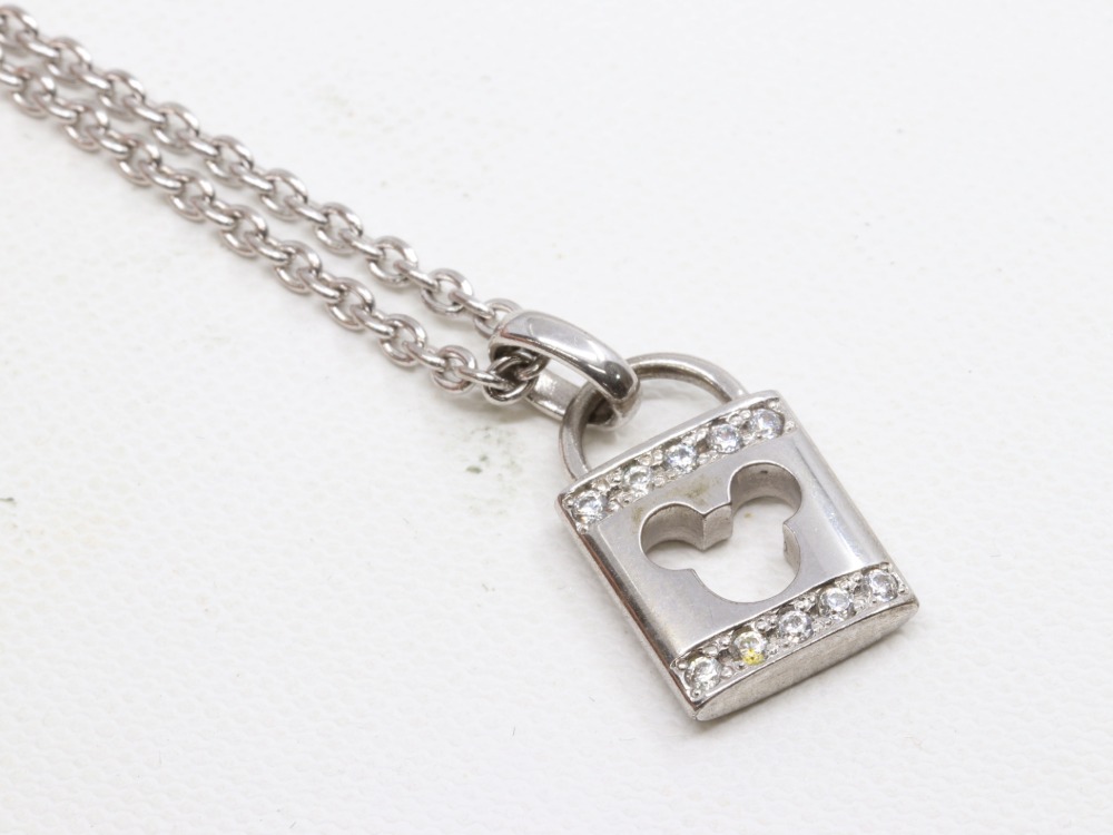 傷有りの銀SV925ジルコニアネックレス正面