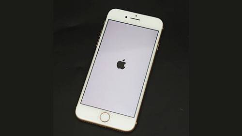 古いモデルのiPhoneでも買取可能