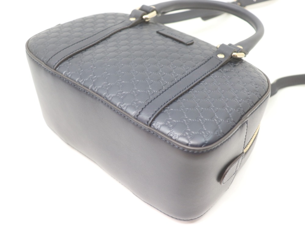 グッチの2WAYハンドバッグブラック側面