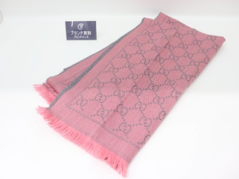 グッチのストール