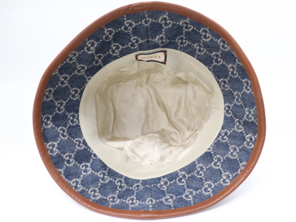 グッチのバケットハット576371裏側