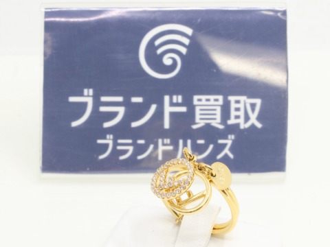 フェンディエフイズリング