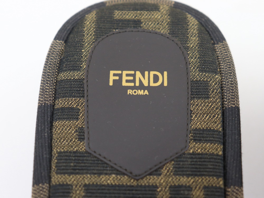 フェンディサンシャインサンダルタグ