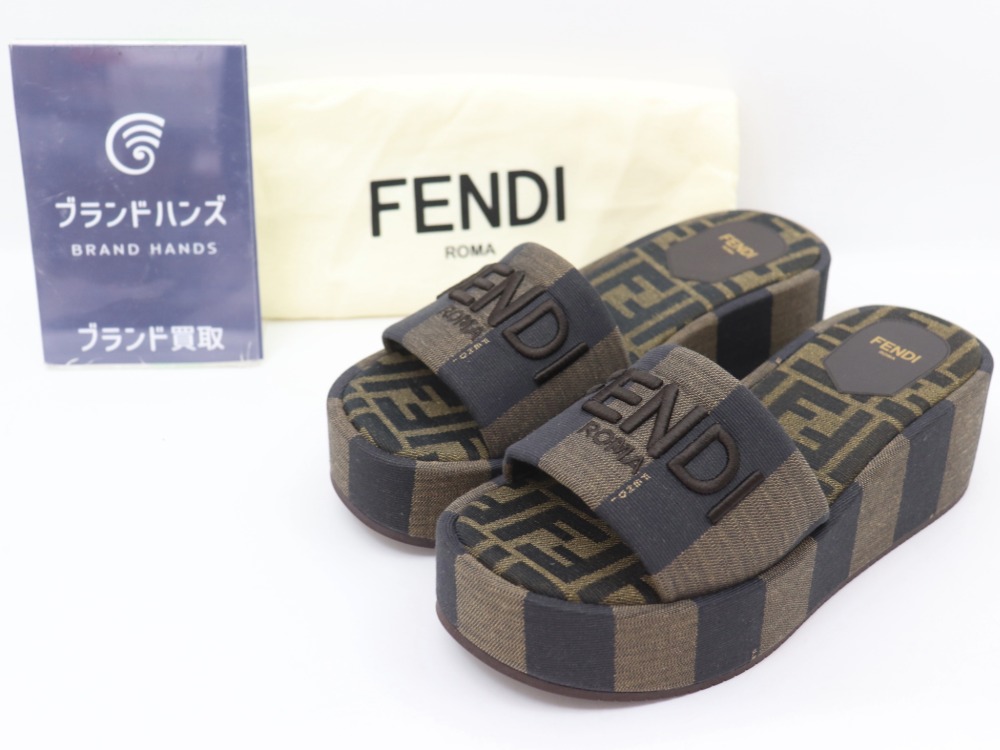 フェンディサンシャインサンダル全体図