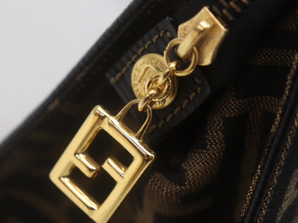 フェンディズッカハンドバッグファスナー