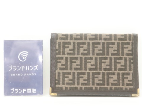 フェンディズッカ柄クラッチバッグ