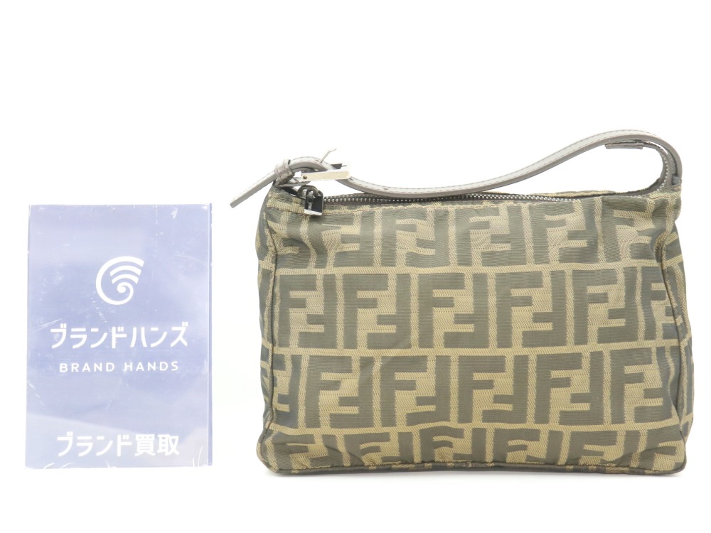 フェンディズッカ柄ポーチ全体図