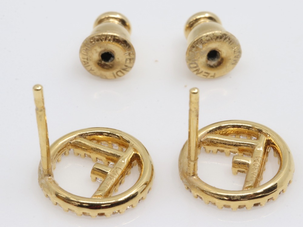 フェンディラインストーンエフイズピアスポスト