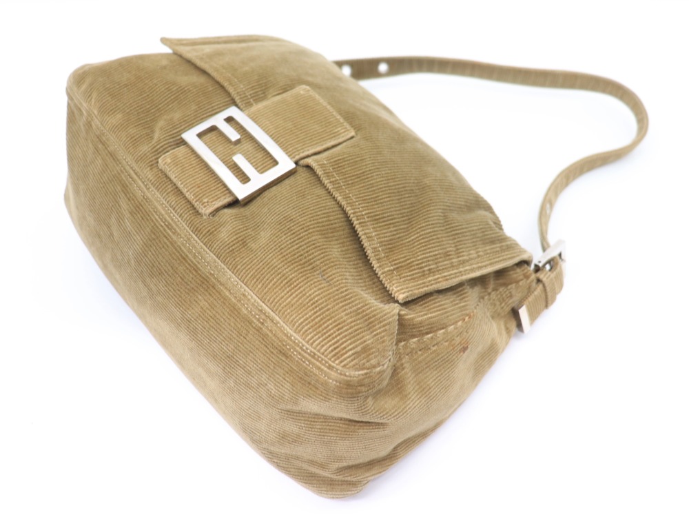 フェンディ布地マンマバケット角スレ