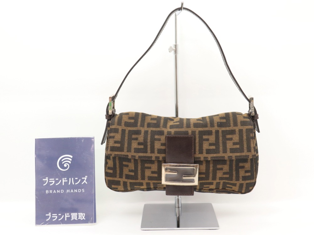ソリオ宝塚店でフェンディのマンマバケットを8万円で買取しました