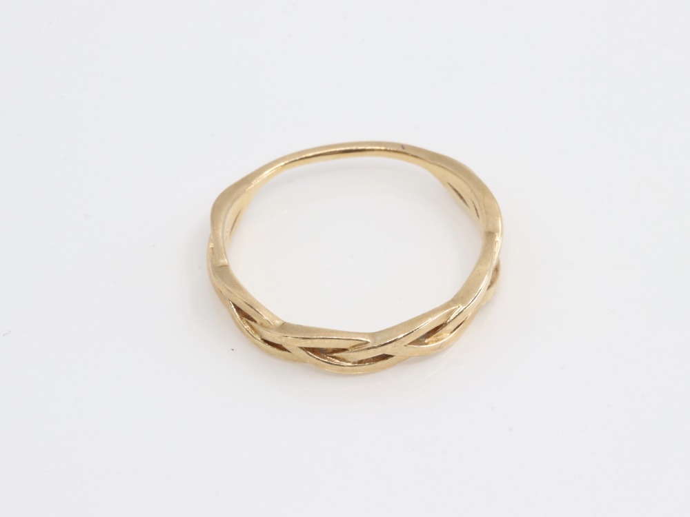 K10(10金)リング表面