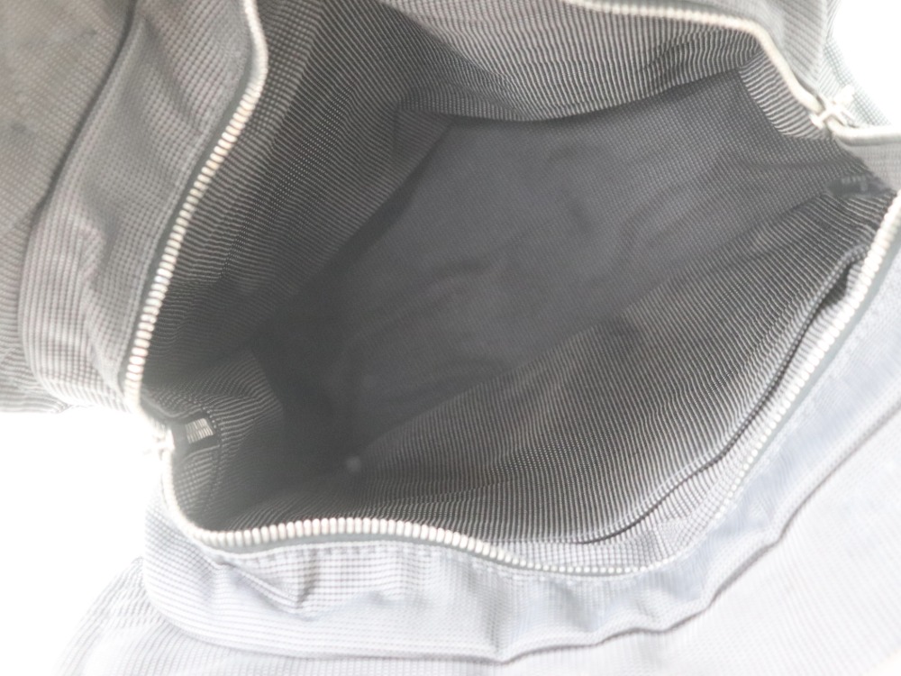 エルメスエールラインアド内側