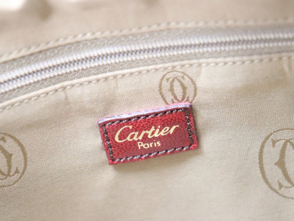 カルティエマルチェロバッグロゴ