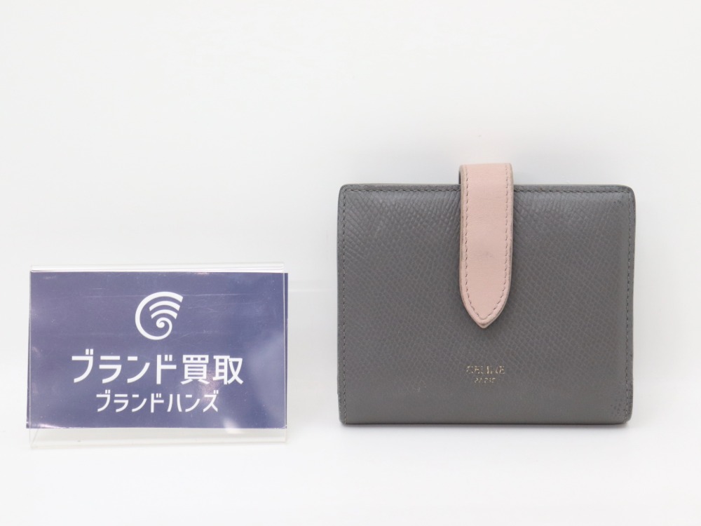 吹田江坂店でセリーヌのコンパクト財布を3千円でお買取しました！