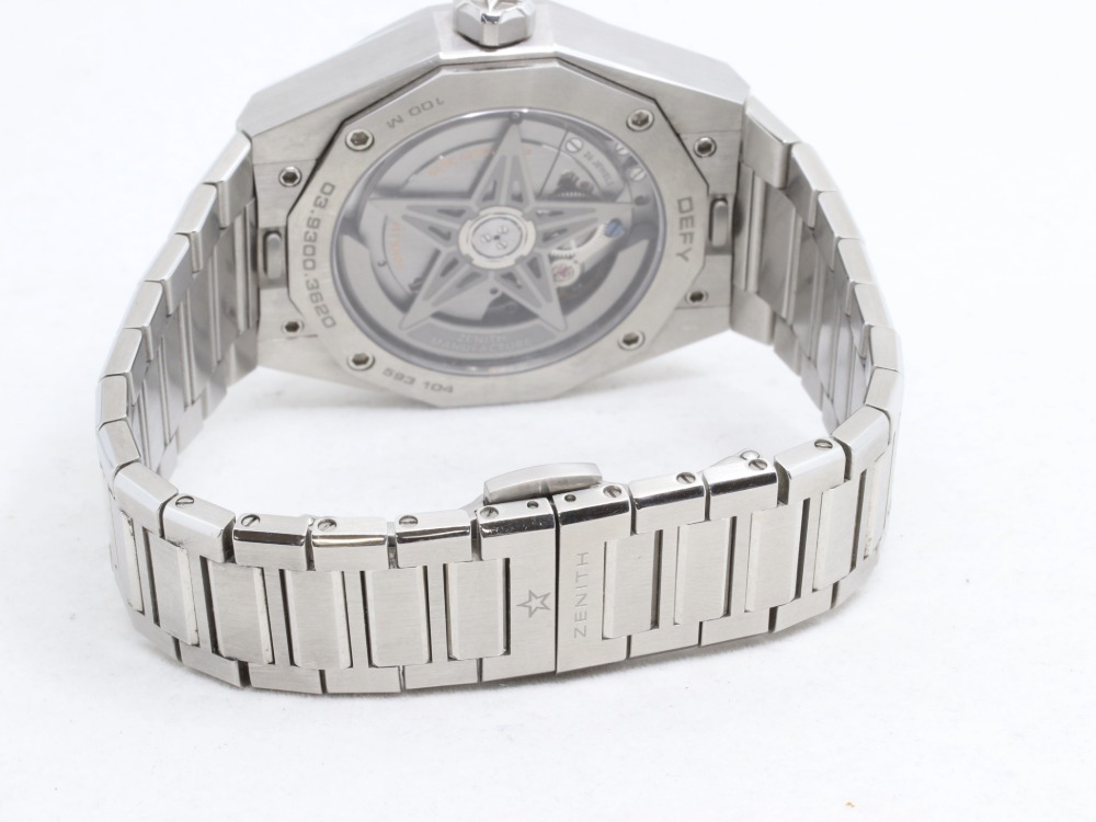 ゼニスデファイスカイラインベルト