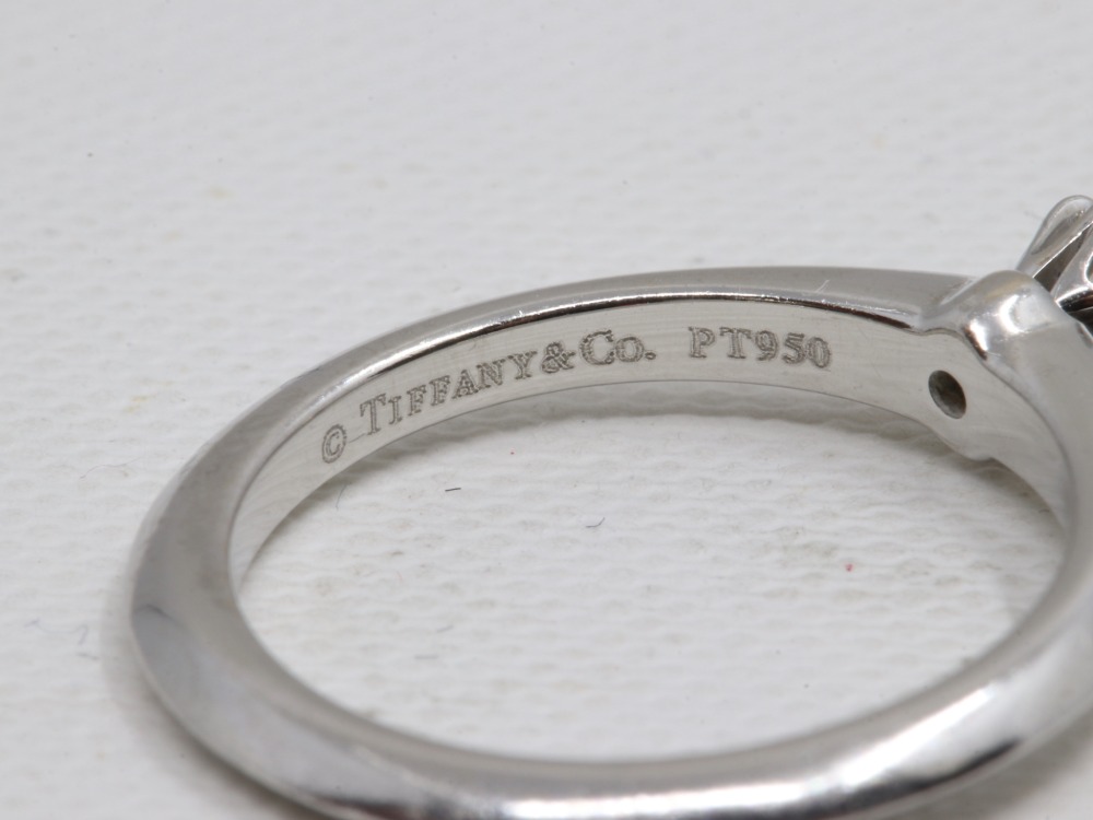 ティファニーダイヤリング刻印