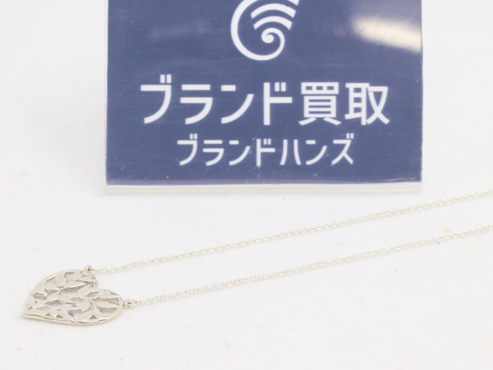 ティファニーネックレス全体