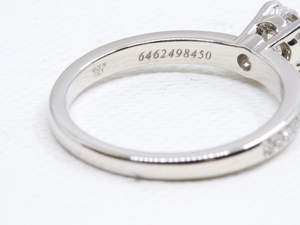 ブルガリのグリフリングシリアル