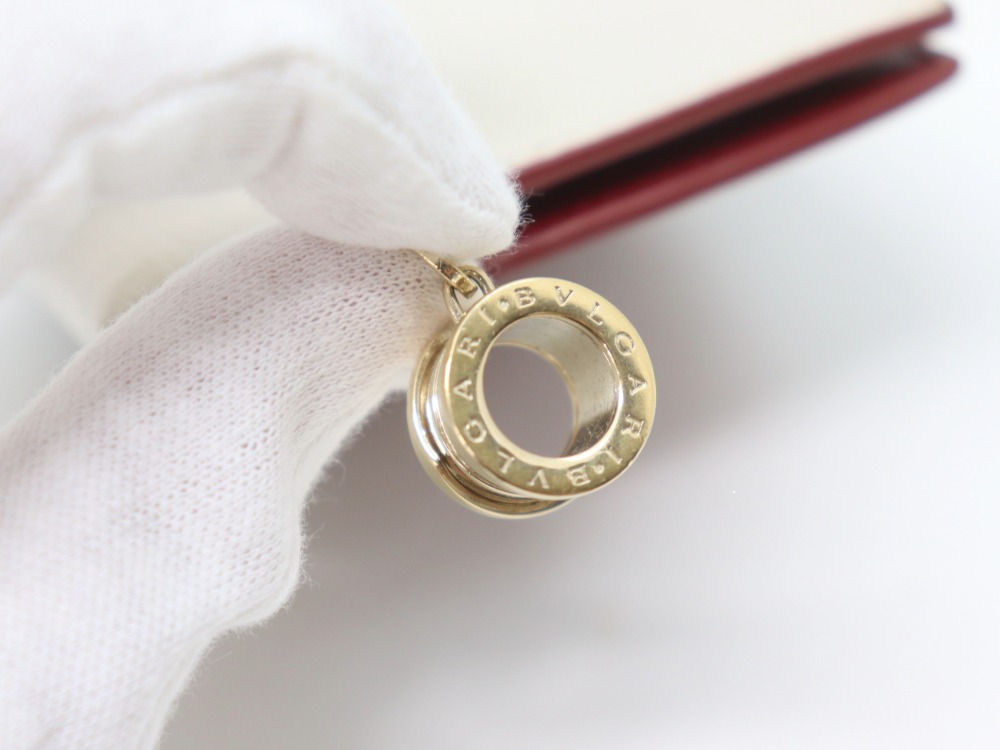 ブルガリビーゼロワンパスケース金具