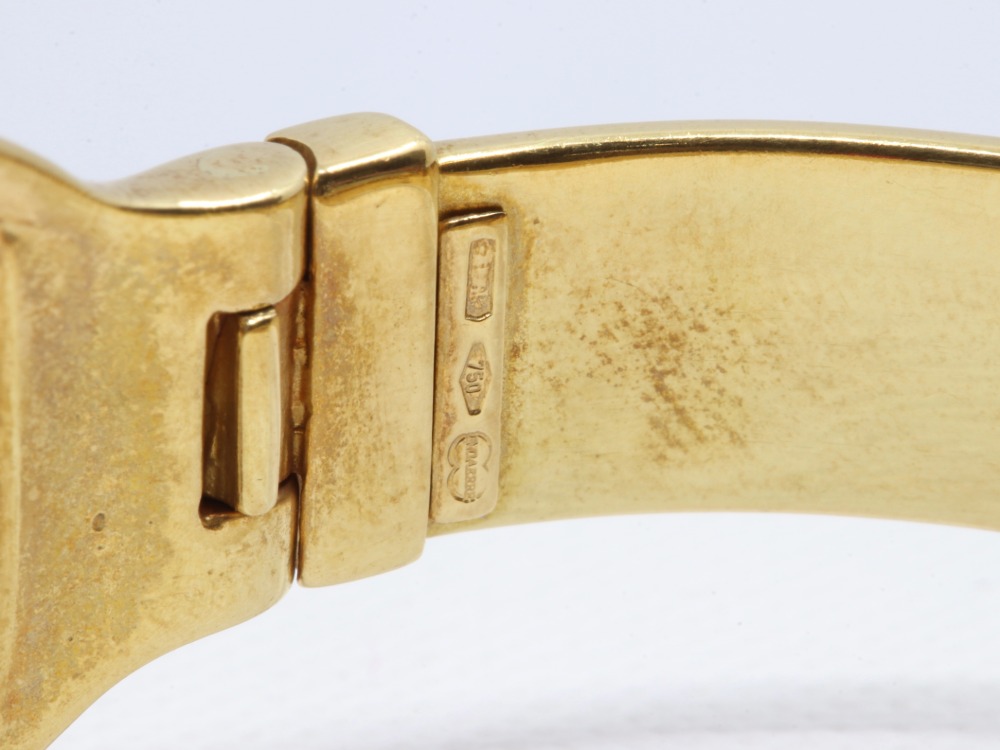 K18バングル刻印