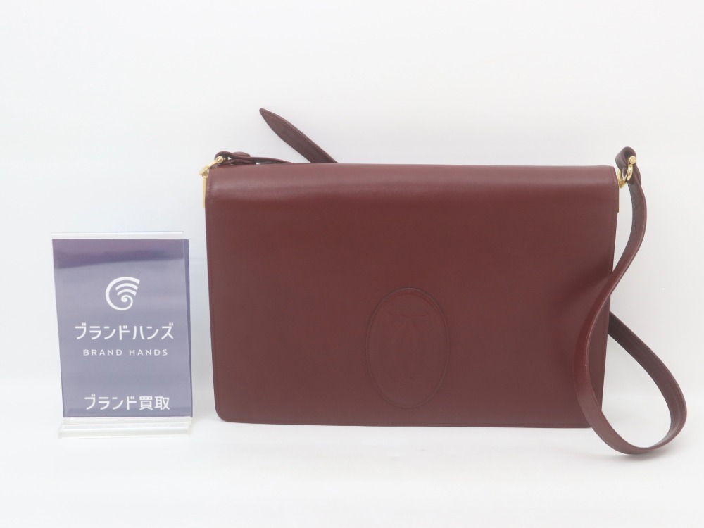 カルティエのショルダーバッグ全体