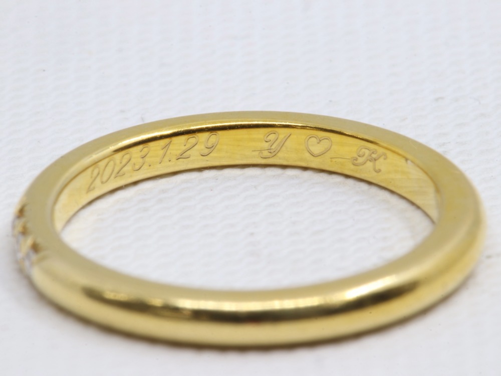 ティファニーのリングイニシャル