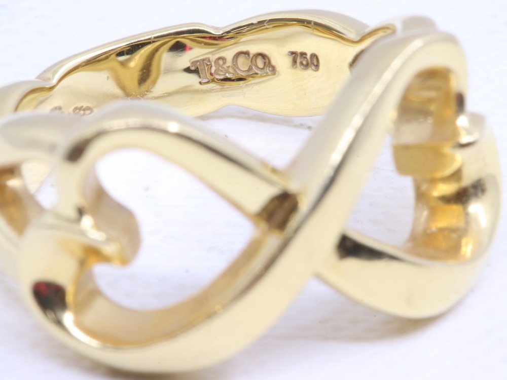 ティファニーリングK18表面