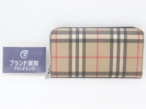 バーバリーチェック柄長財布