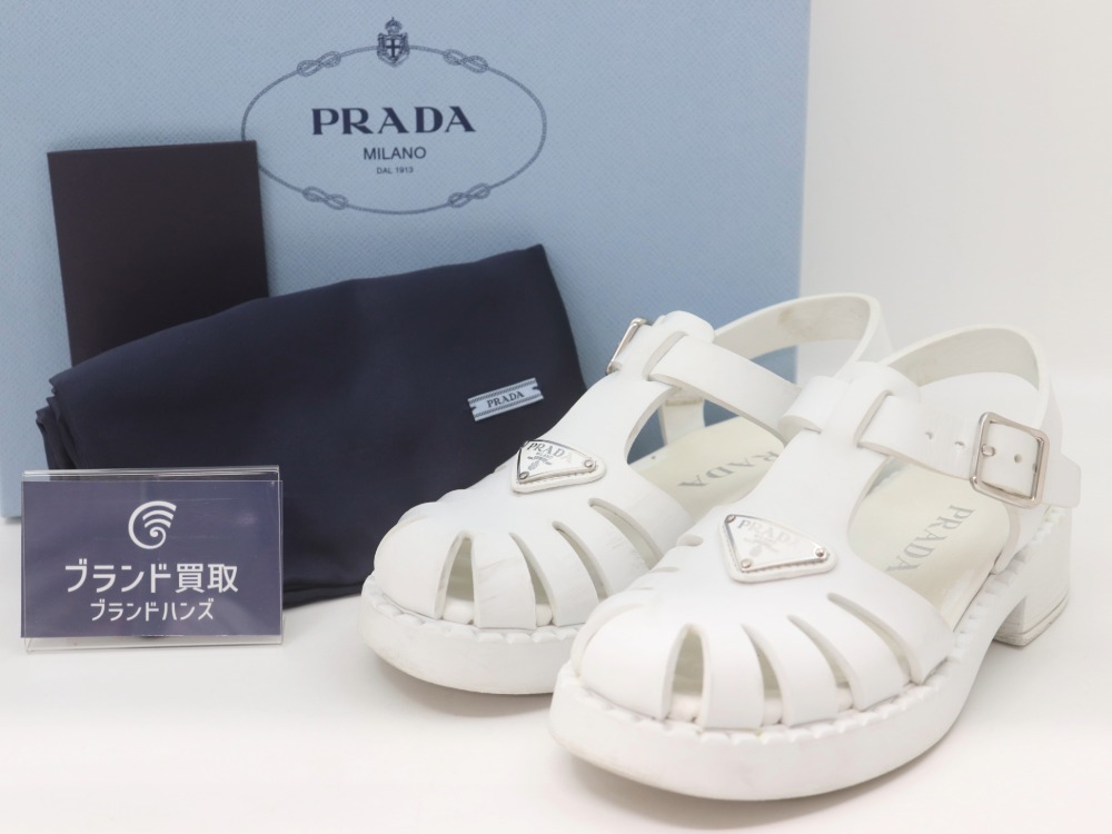 プラダフィッシャーマンサンダル全体