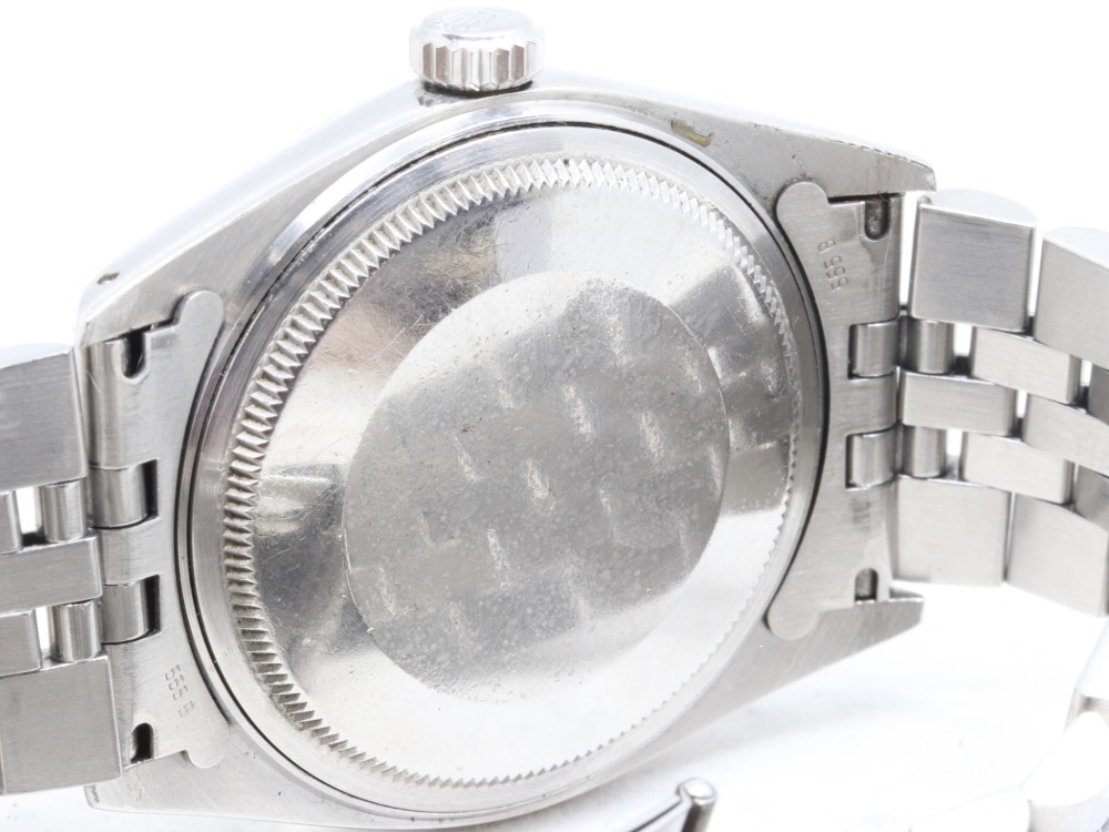 ロレックスのデイトジャスト裏面