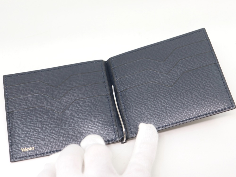 ヴァレクストラコンパクト財布内側