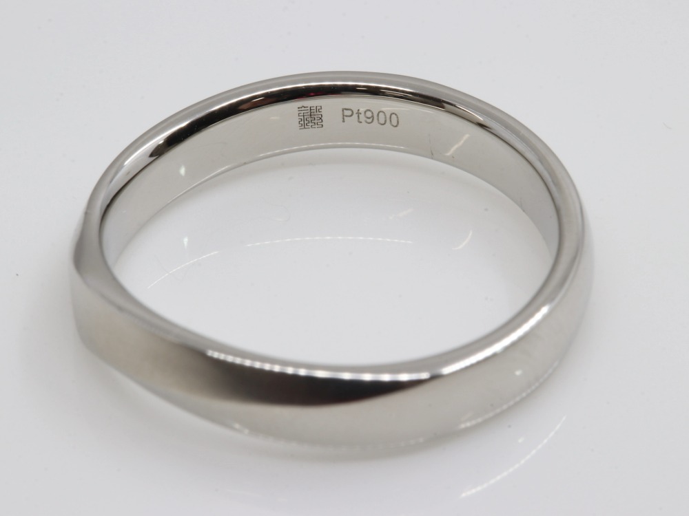 PT900リング5.6g刻印