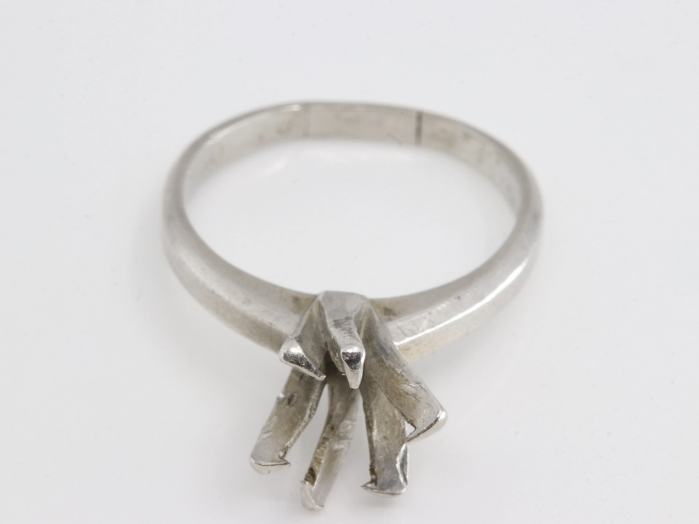 PT900石取れリング上部