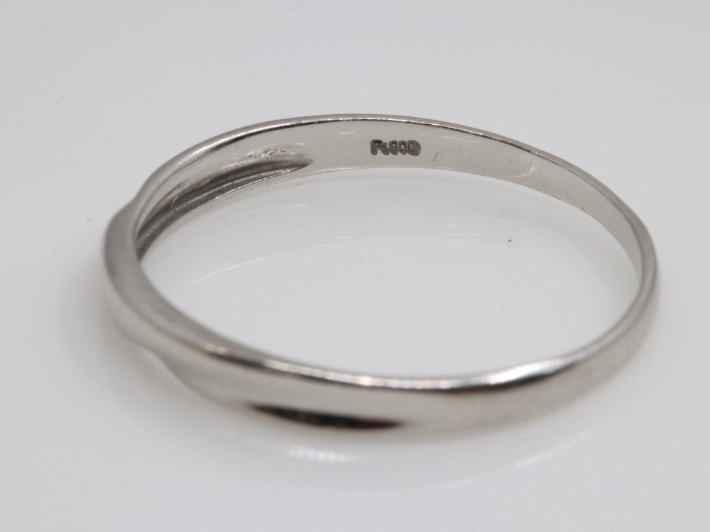 Pt900のリング刻印