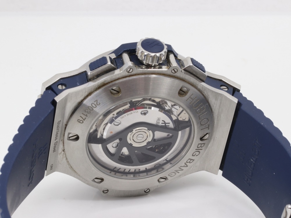 ウブロのビッグバン裏蓋