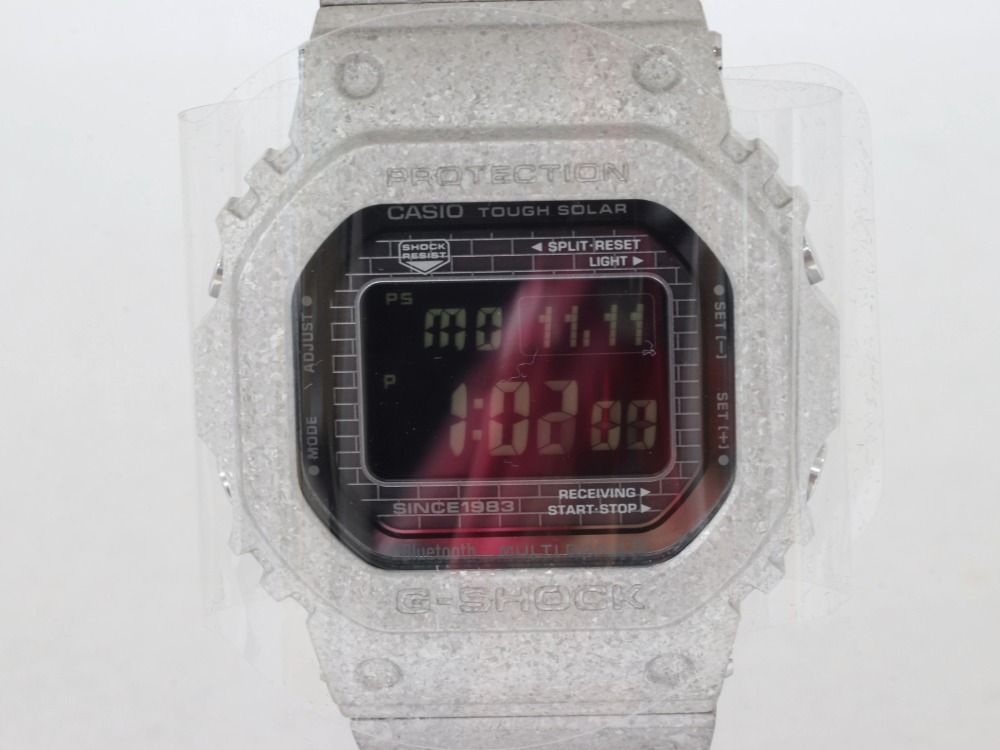 カシオGショックリクリスタライズドフェイス