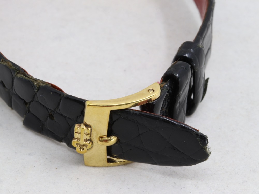 コルムインゴット時計尾錠