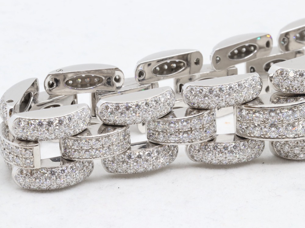 ショパールラストラーダブレス