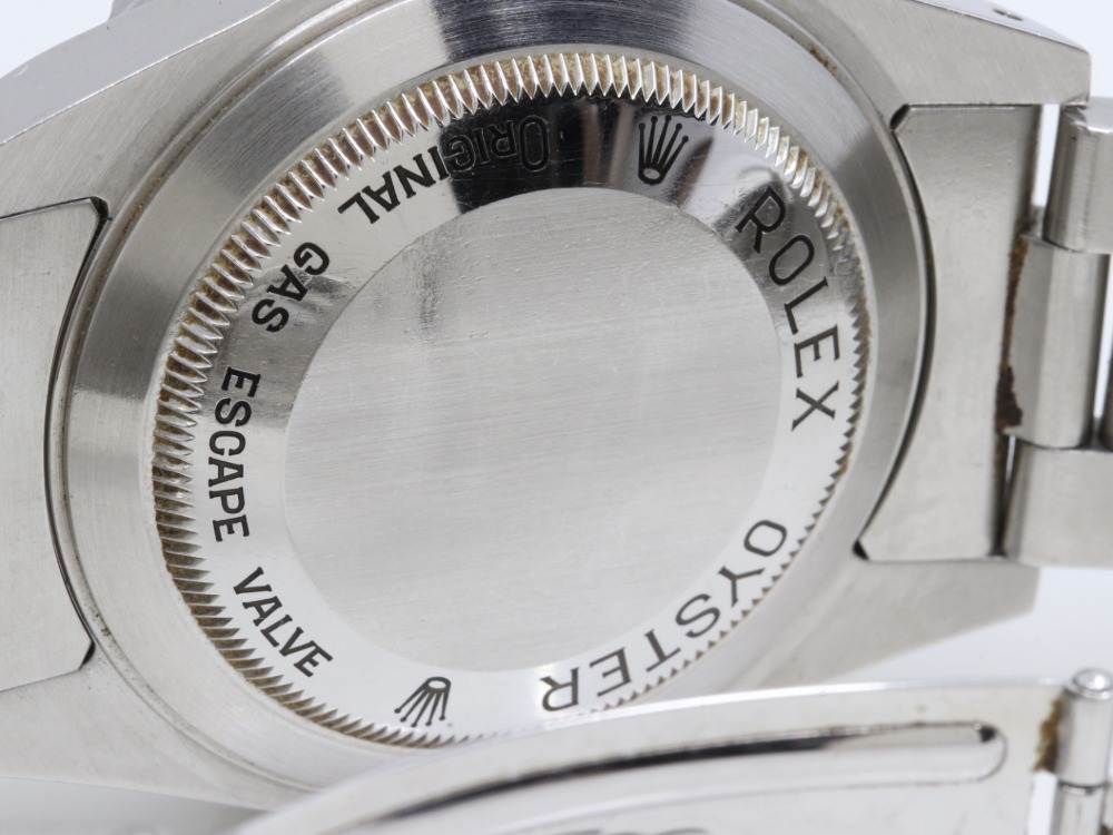 ロレックスシードゥエラー裏面