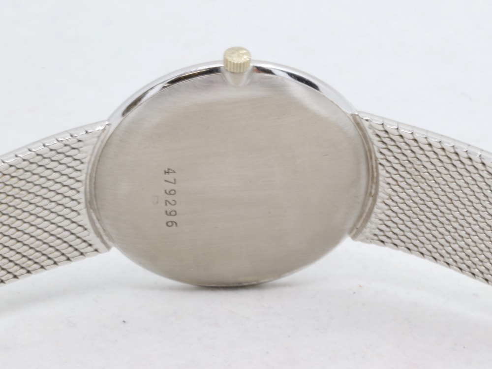 ヴァシュロンコンスタンタンのWG腕時計裏蓋