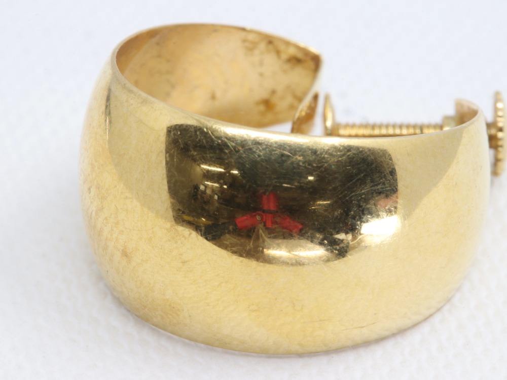 18金イヤリングアップ