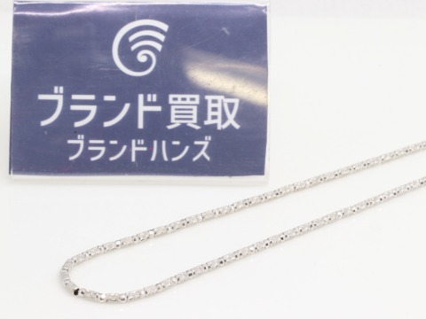 K18WGのネックレス