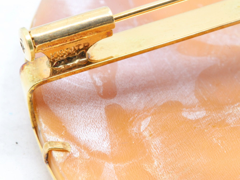 K18のカメオブローチ金具