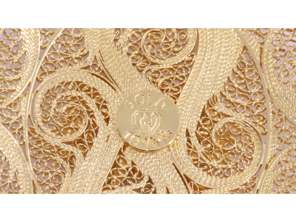 K18のネックレス刻印