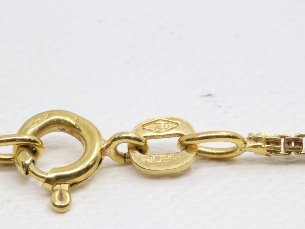 K18ネックレス刻印