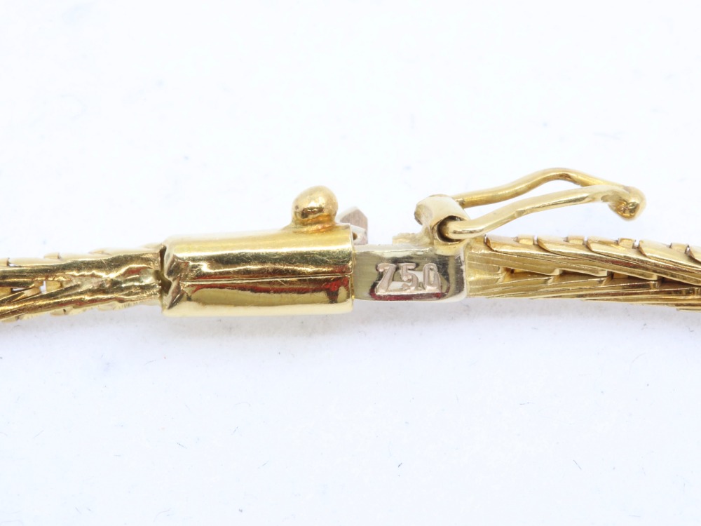 K18ネックレス刻印