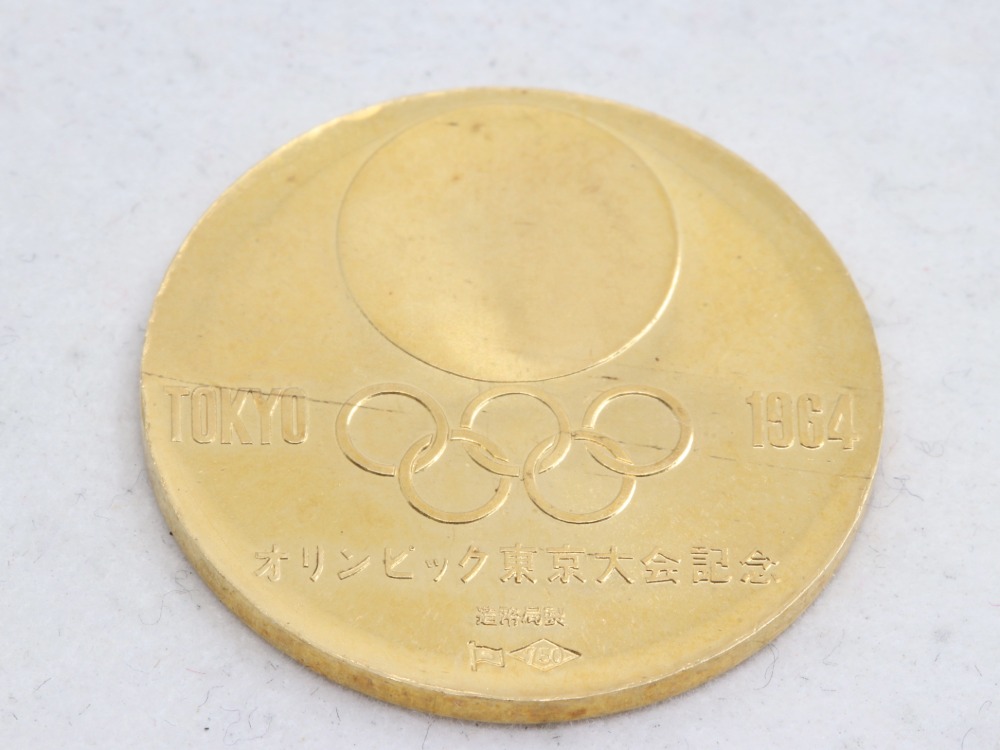 K18記念コイン表