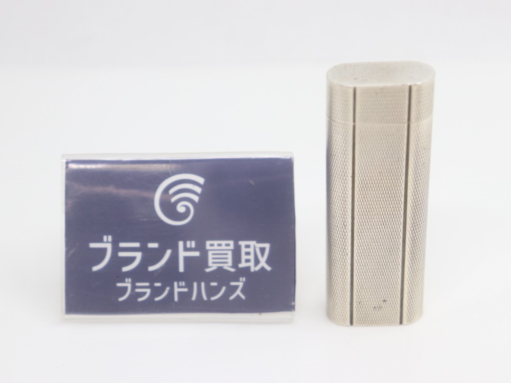 カルティエのガスライター全体