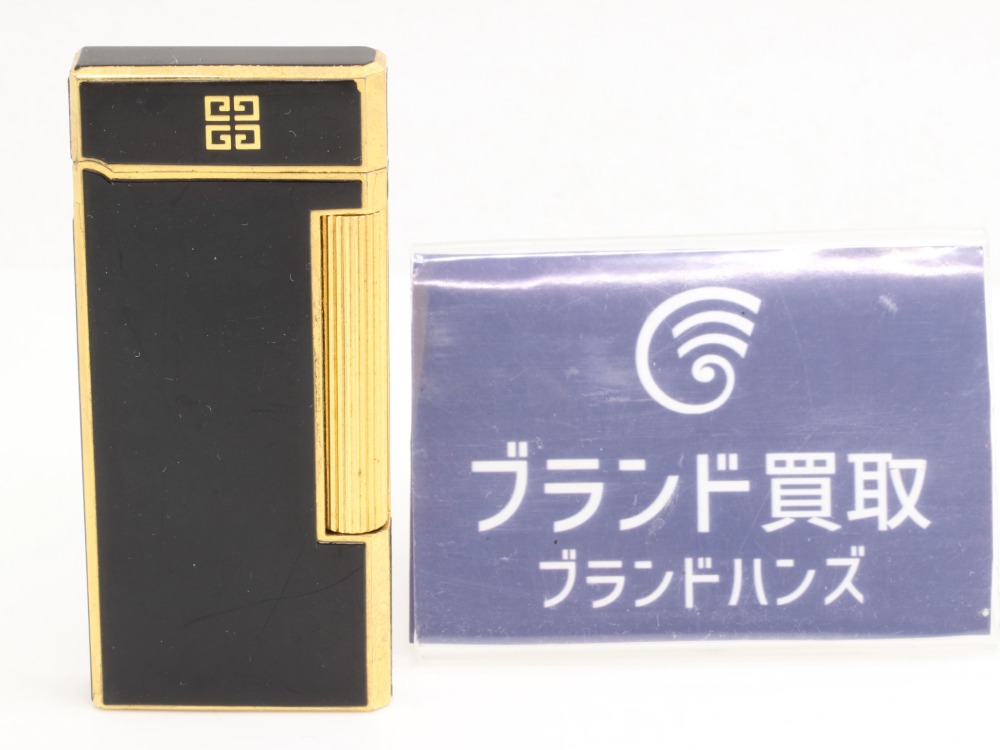 ジバンシーガスライター正面